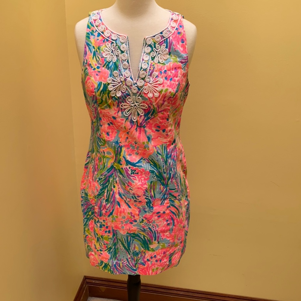Lilly Pulitzer Gabby shift dress size 8